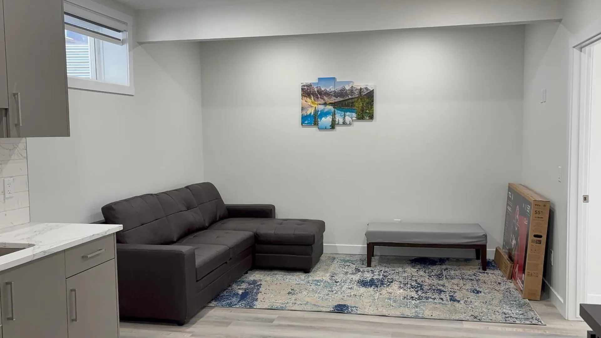 Private Modern 2 Bedroom Suite カルガリー アパート